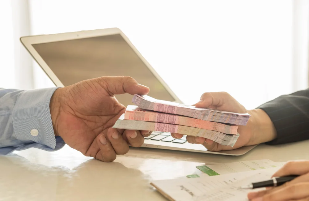 บัตรประชาชนใบเดียว-ยืมเงินฉุกเฉินได้จริงหรือไม่